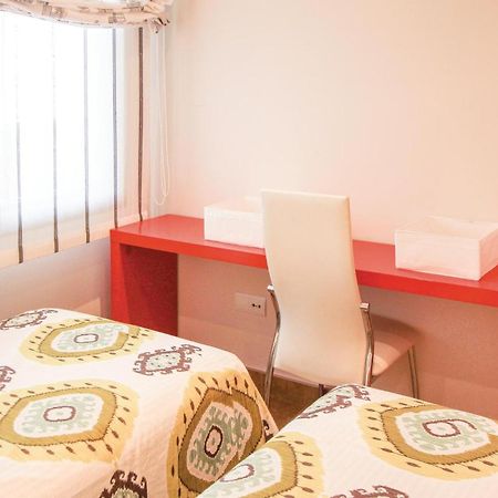 Gorgeous Apartment In El Campello With Wifi Esterno foto