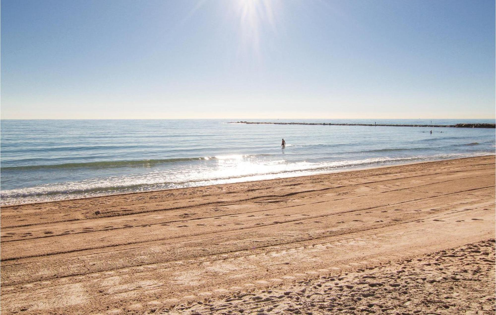 Gorgeous Apartment In El Campello With Wifi Esterno foto